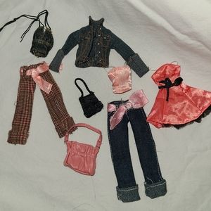 Bratz Doll Clothing & Accessories.